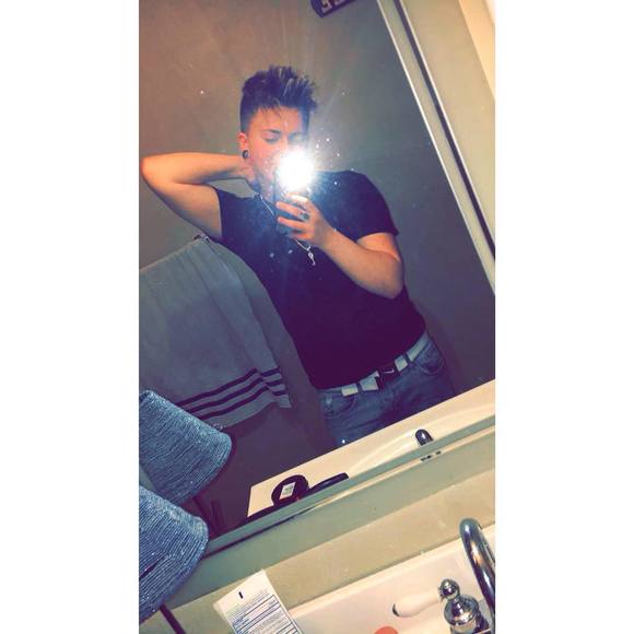 troyelycksell23